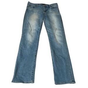 Lucky Brand the Brooke straight light wash SZ 31" Regular interior thigh wear.